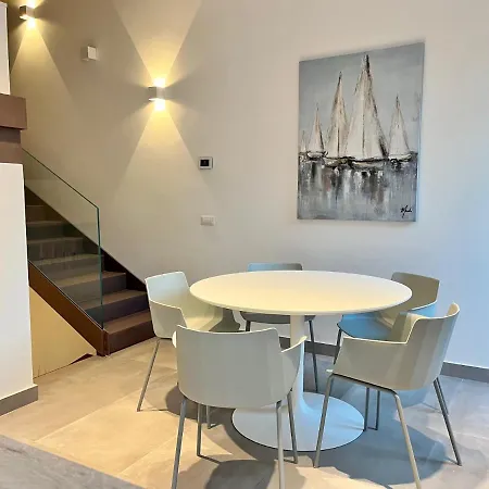 Egregia Dimora Apartman *